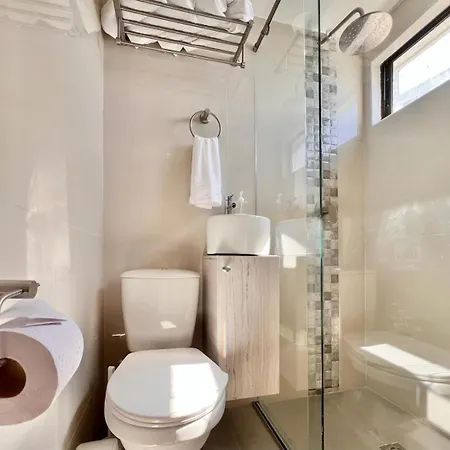 Apartamento Vista A El Mar En Cartagena, Laguito * Cartagena