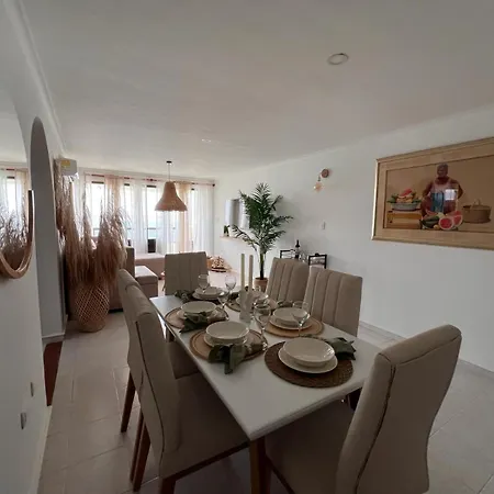 Apartamento Vista A El Mar En Cartagena, Laguito *