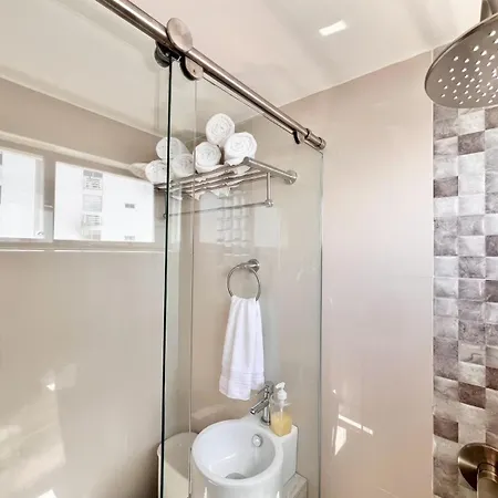 Apartamento Vista A El Mar En Cartagena, Laguito Cartagena
