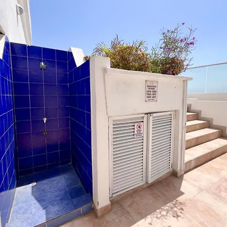 Apartamento Vista A El Mar En Cartagena, Laguito Apartamento